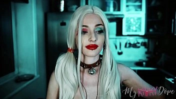 ASMR Cosplay de Harley Quinn